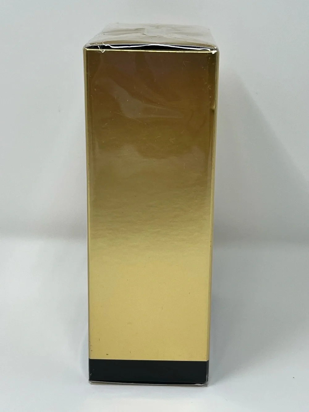 CHANEL Sublimage L’Essence de Teint Ultimate Serum Foundation, shade B60 40 mL